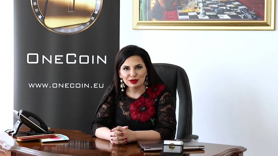 Ружа Игнатова от Onecoin държи 230,000 Биткойнa, твърдят доклади
