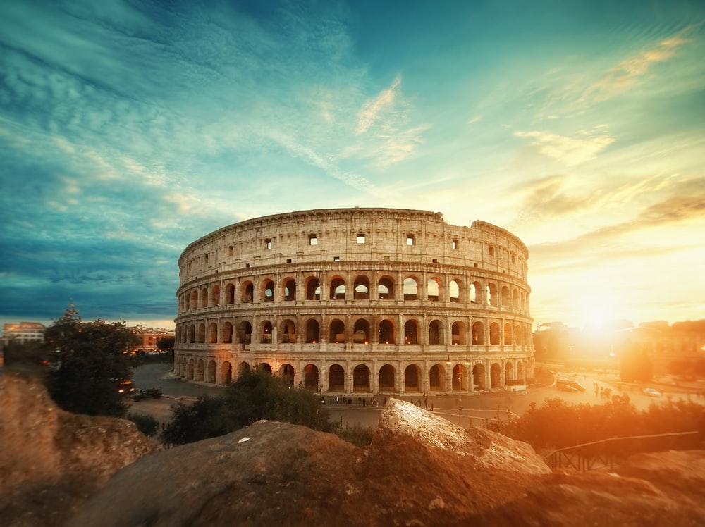 Разработват нова блокчейн система за управление на авторските права в Италия