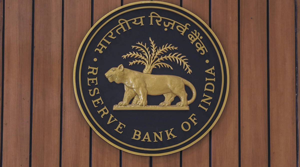 БРИКС: Доларът ще отслабне, а индийската рупия ще набере инерция според инвеститорите