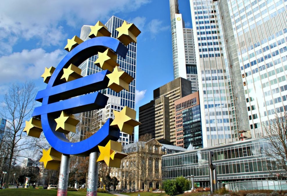 Възможна е частна платежна система за цифрова валута на централната банка, казва ЕЦБ