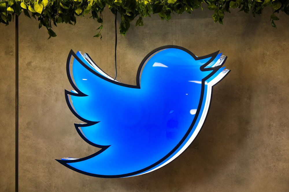 Джак Дорси насърчава “свободен и отворен” Twitter