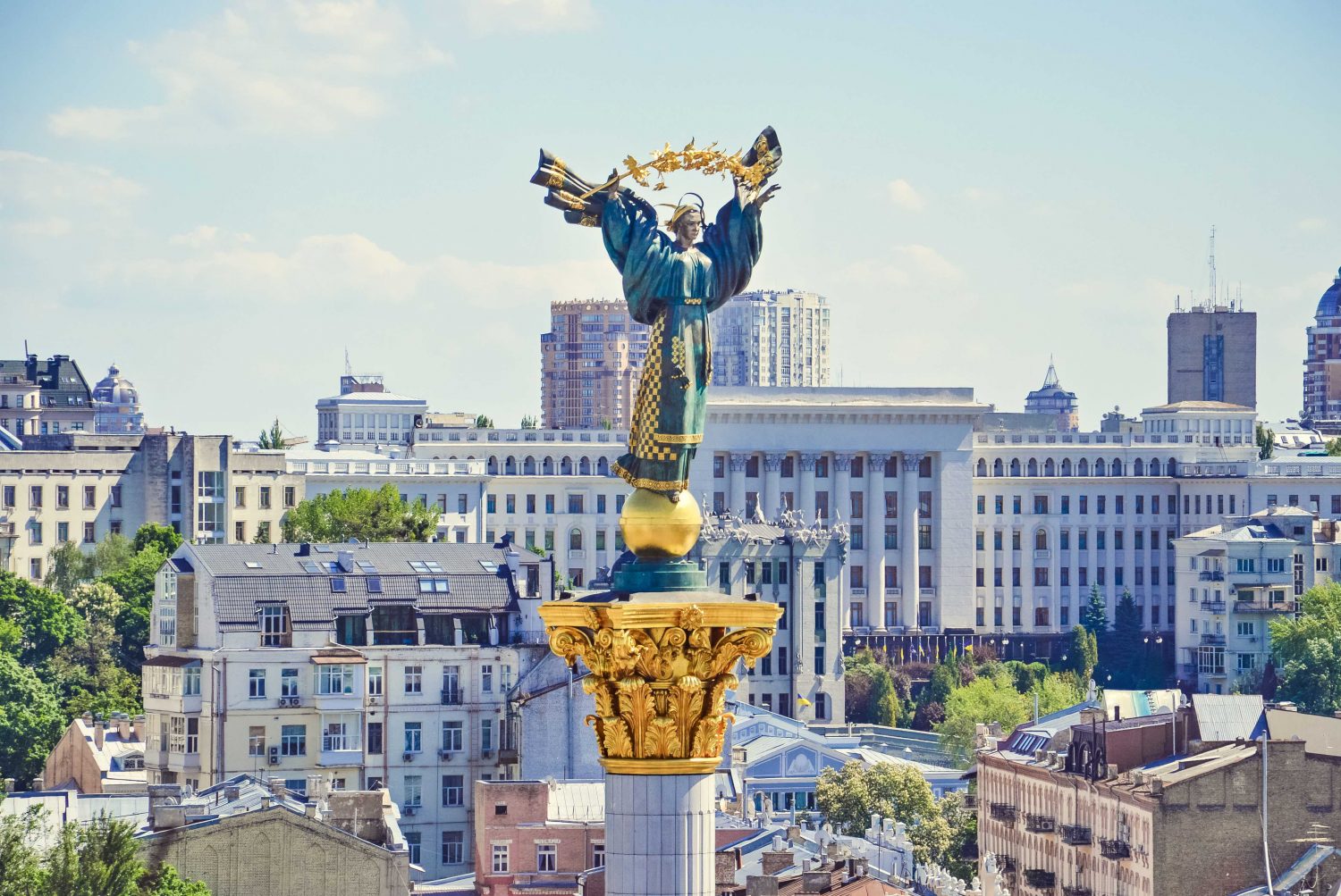 Украйна си колаборира с беларуска крипто борса