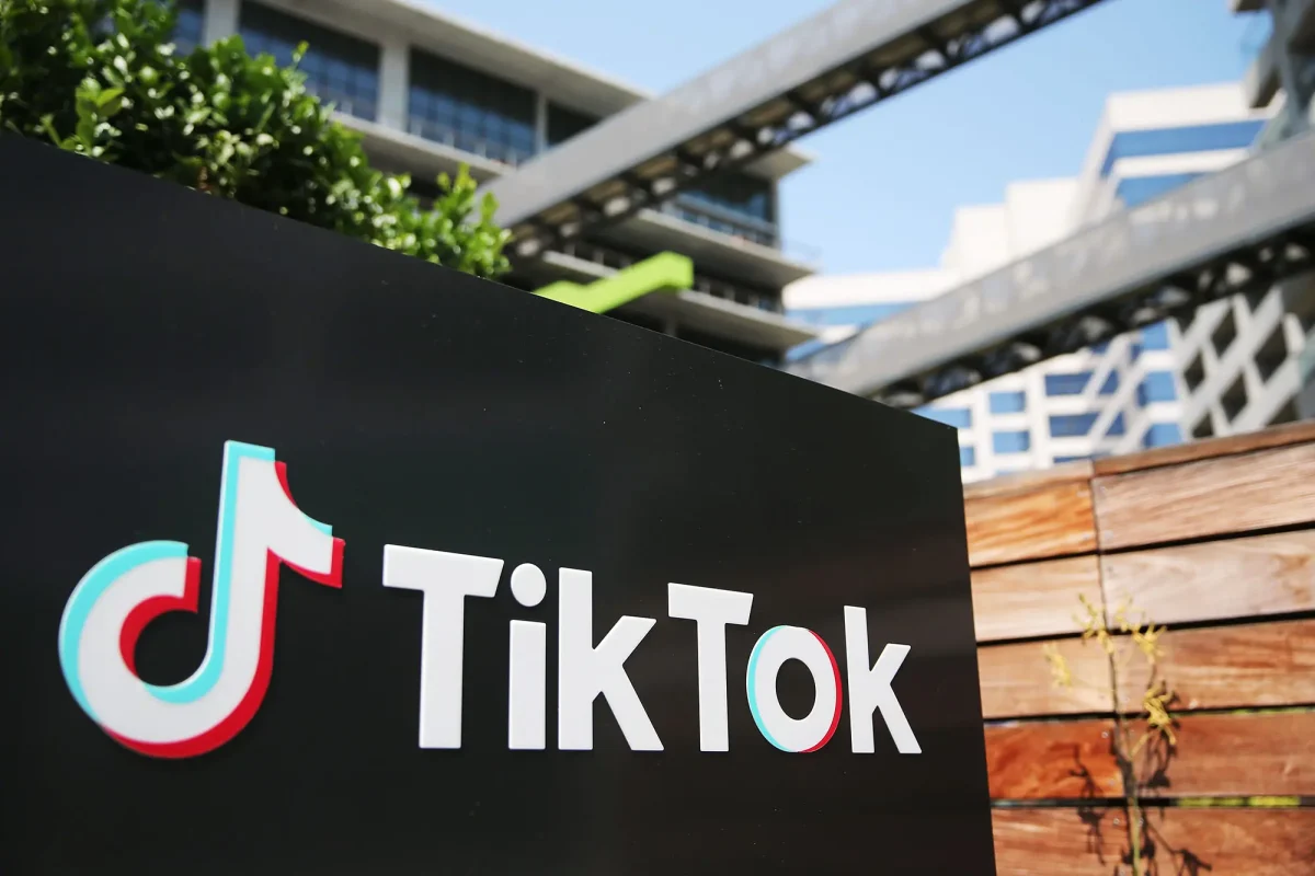 Китай може да продаде TikTok на Илон Мъск