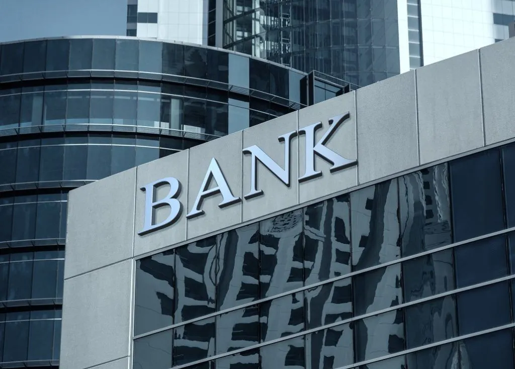 Американска банка дължи милиони на клиентите си