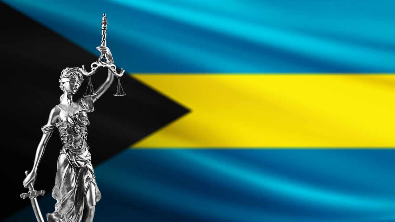 Напрежението между FTX и Бахамските регулатори остава