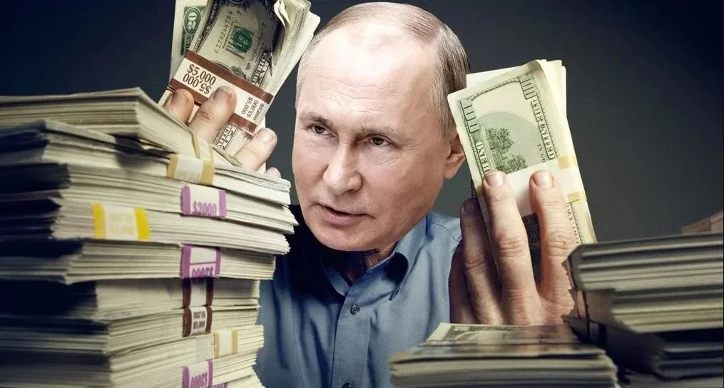 Според руския президент Владимир Путин американският долар който традиционно се