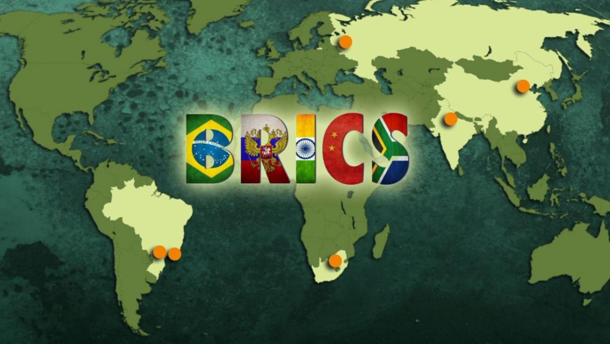 В неотдавнашно интервю за BRICS TV Фабио Борхес, професор във