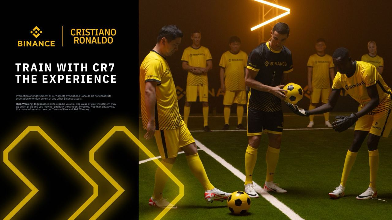 ВИДЕО: Ексклузивни кадри от тренировъчния ден на Роналдо с фенове