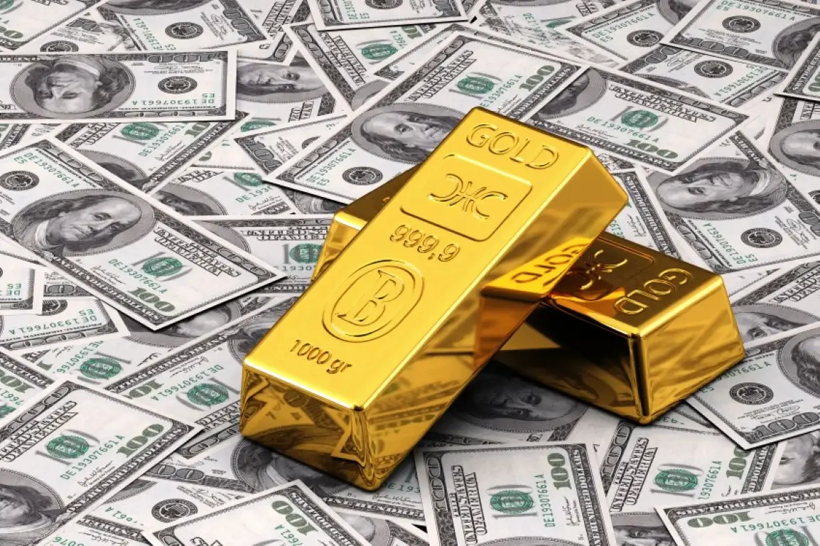 Златото проби над $2,040 на фона на слабия долар