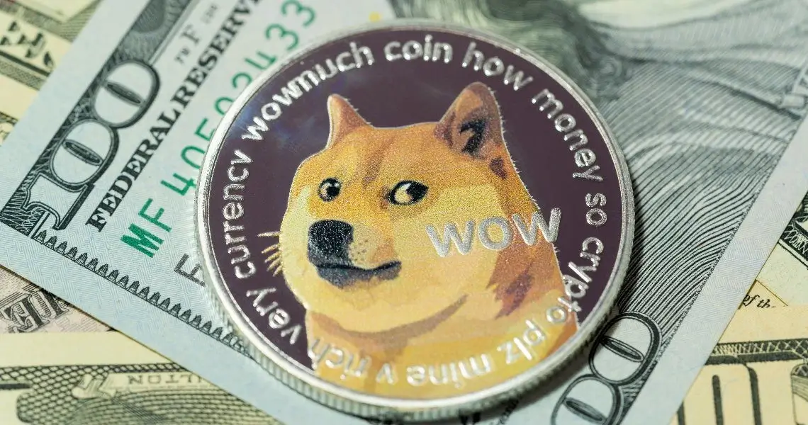 Dogecoin DOGE наскоро премина през силен възход достигайки връх близо