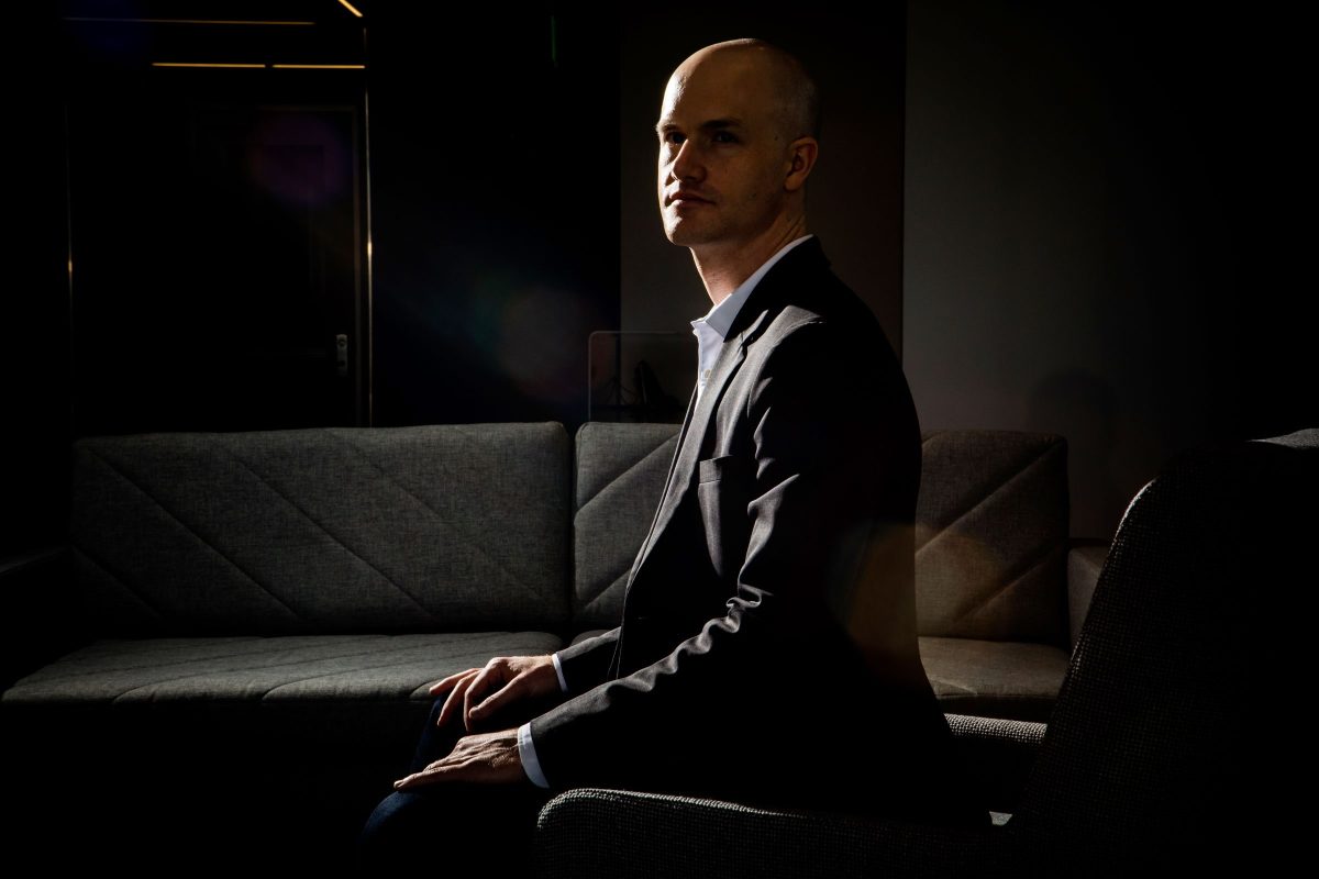 Главният изпълнителен директор на Coinbase ще се срещне с Доналд Тръмп