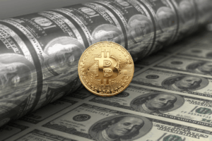 биткойн долари